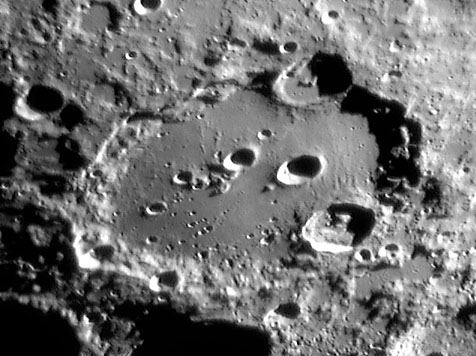 Picture of the lunar crater Clavius